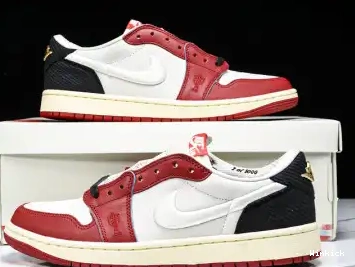 Jordan Room OG “Rookie Air Low Home” HV6157-100 Trophy  1 x Card: 0524